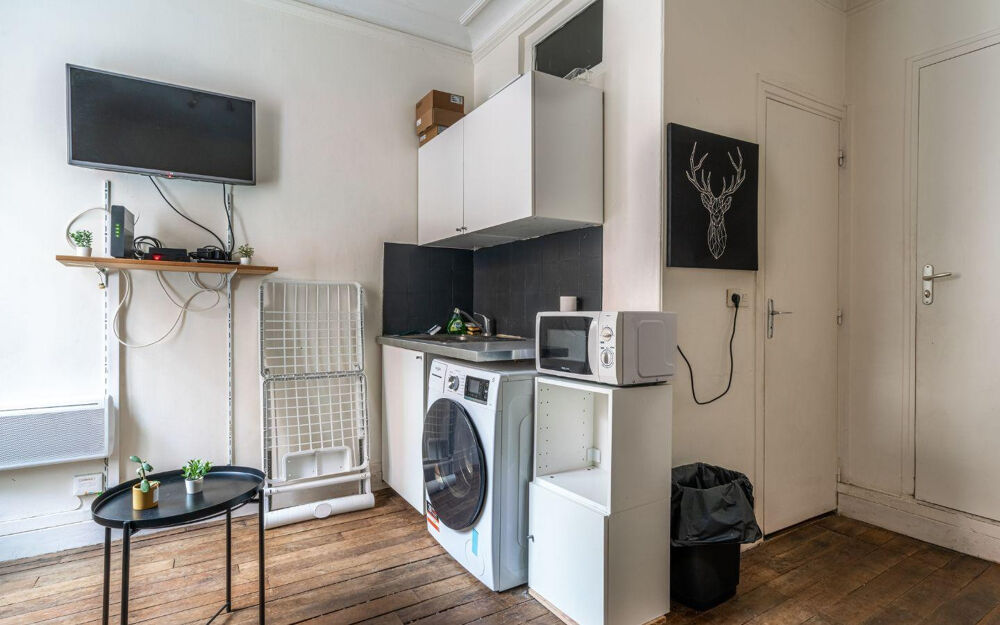 Location Appartement Beau studio meublé 22m² Paris 17