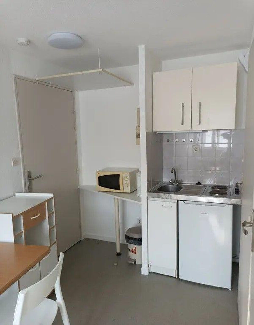 Location Appartement Studio meublé 18m² Idéal pour étudiant(e) Grenoble