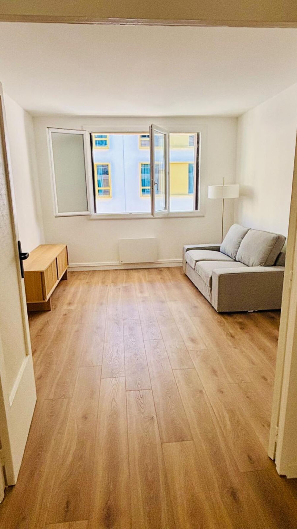 Location Appartement Superbe T3 refait à neuf - 55m2 Marseille 2