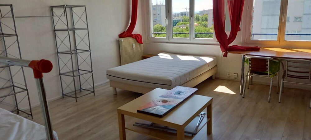 Location Appartement Grande chambre meublée proche faculté Esplanade Strasbourg