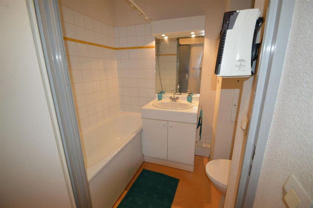 Location Appartement Studio entièrement meublé - Résidence sécurisée av Villeurbanne