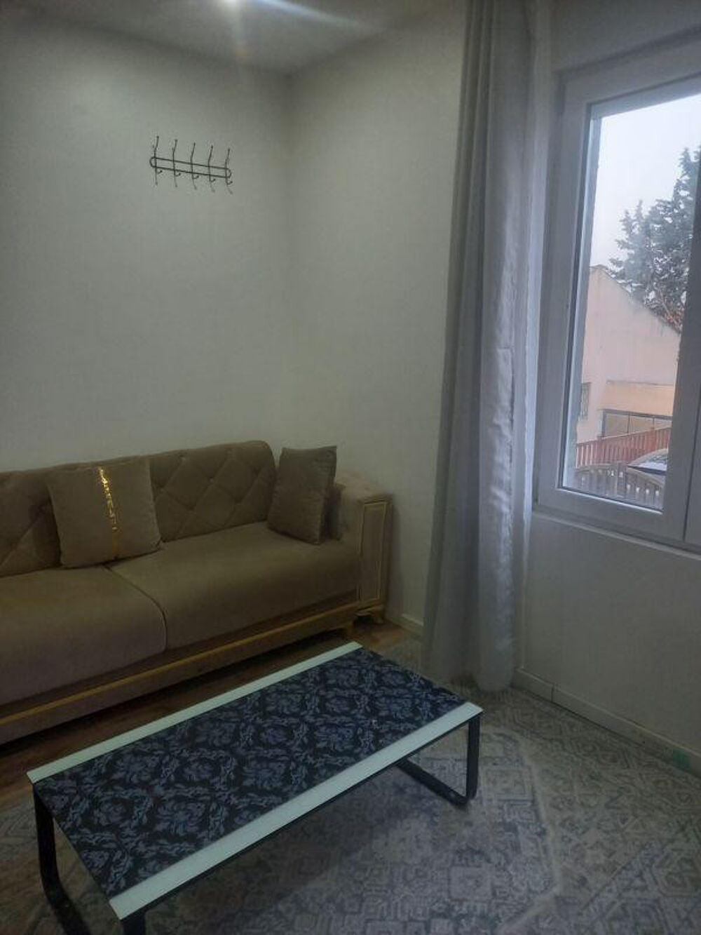 Beau studio meublé 24m²
