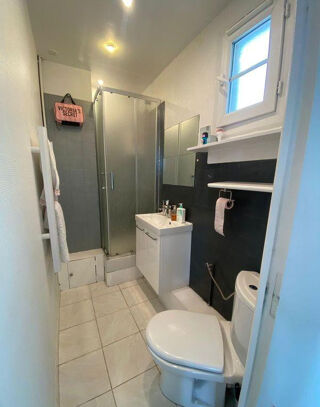  Appartement à louer 2 pièces 34 m²