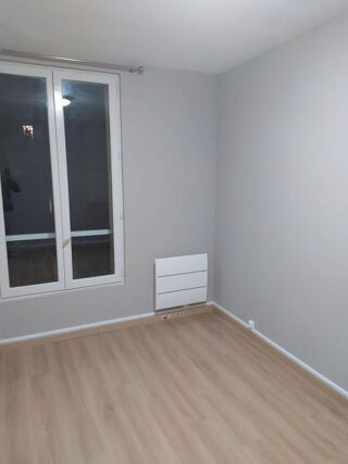  Appartement à louer 3 pièces 43 m²