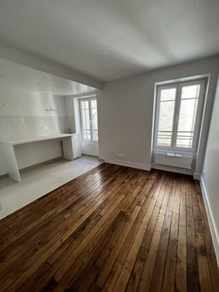  Appartement à louer 2 pièces 33 m²