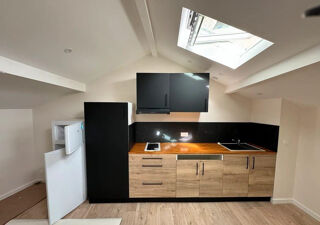  Appartement à louer 2 pièces 48 m²