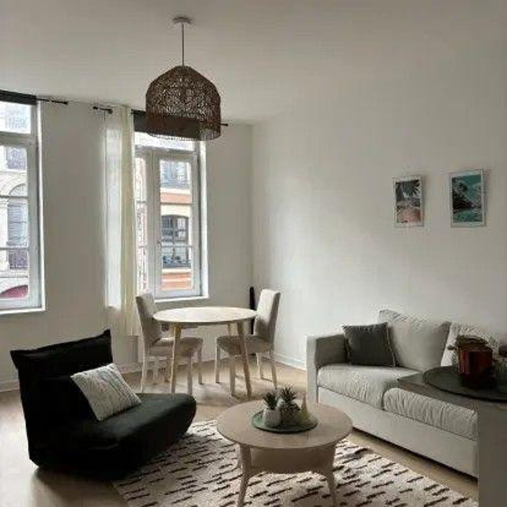 Location Appartement Beau studio meublé 49m² courte durée Lille