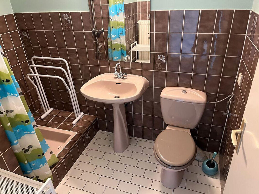 Location Appartement A LOUER STRASBOURG NEUDORF STUDIO MEUBLE 28 m2 Strasbourg
