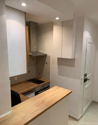  Appartement à louer 1 pièce 20 m²