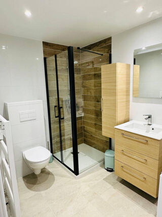  Appartement à louer 1 pièce 25 m²