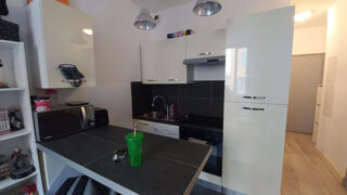  Appartement à louer 2 pièces 32 m²