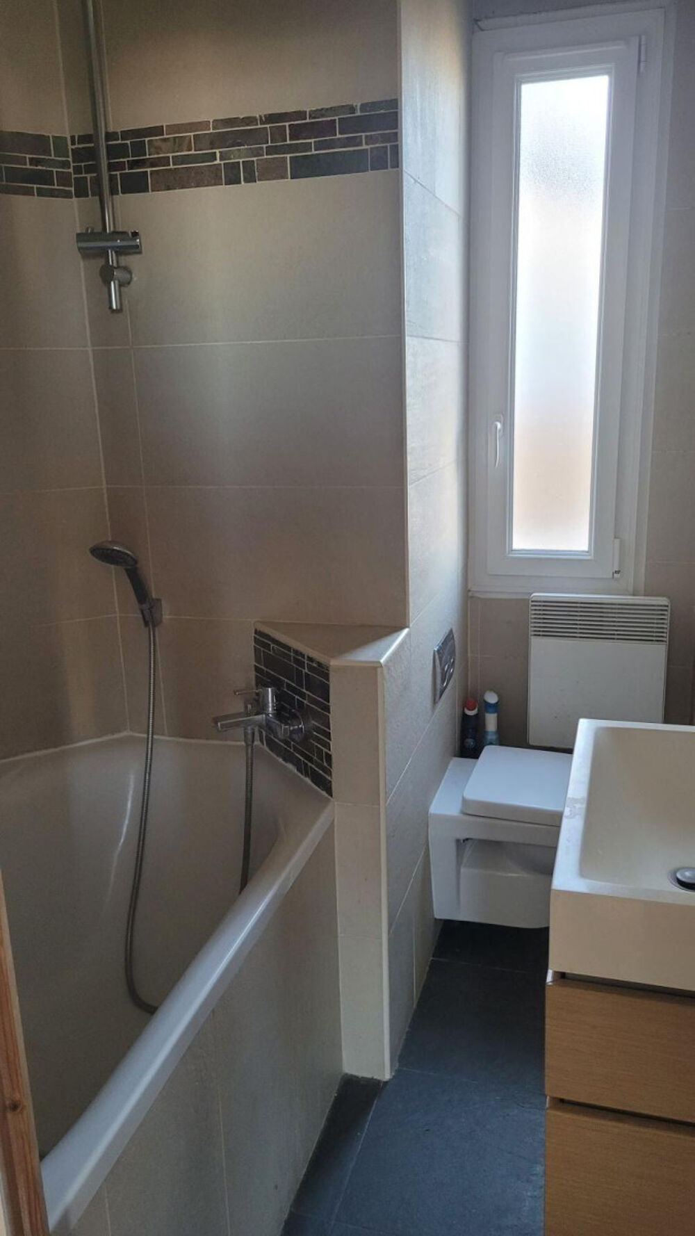 Location Appartement Appartement cosy avec une vue sur la Tour Eiffel. Courbevoie