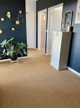  Appartement à louer 3 pièces 73 m²