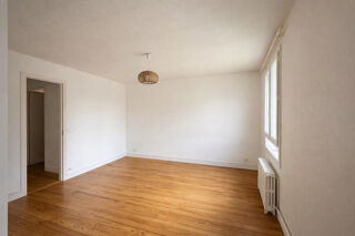  Appartement à louer 3 pièces 54 m²
