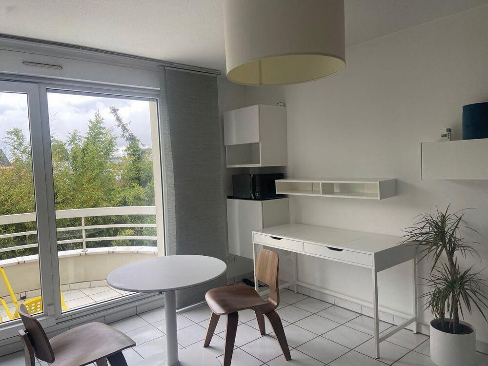 Location Appartement Studio meublé avec balcon Strasbourg Strasbourg
