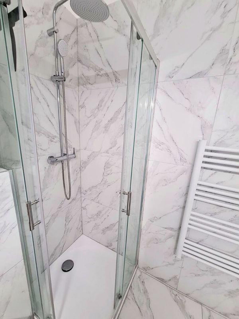 Location Appartement Studio meublé étudiant rénové 2025 – Calme absolu Nice