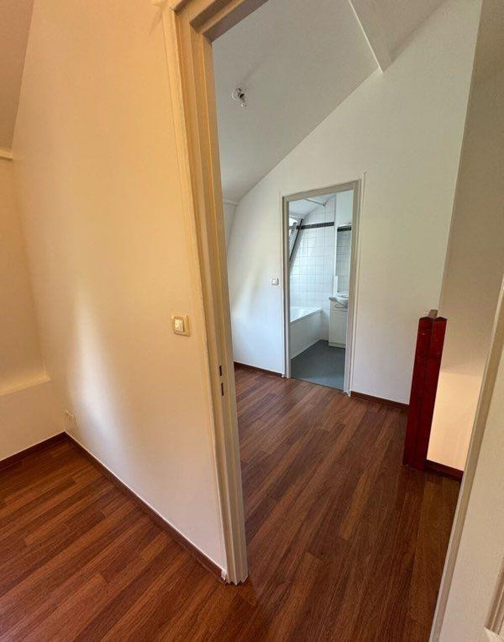 Location Appartement Appartement t2 en duplex 44m2 à Lille Lille