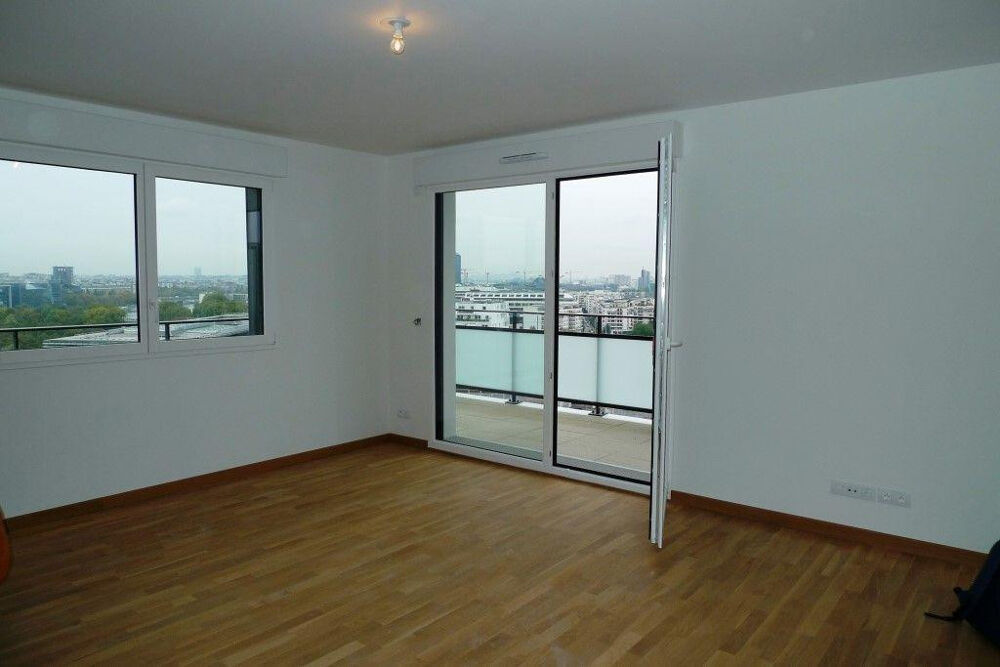 Location Appartement Terrasse avec vue panoramique sur Paris Issy-les-moulineaux
