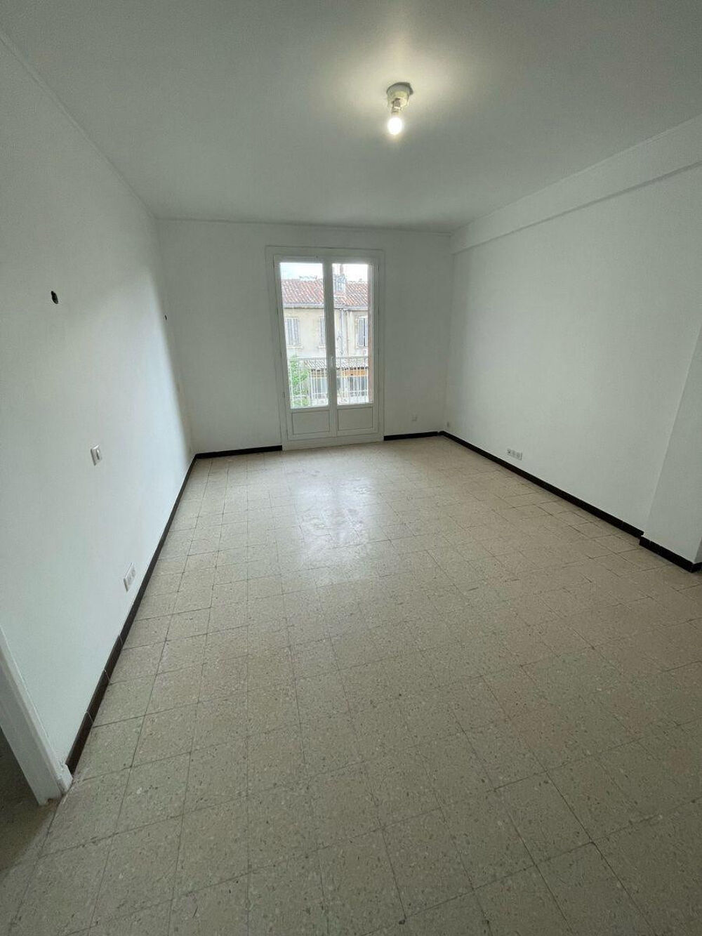 Location Appartement Superbe 2P 56m² climatisé Marseille 5