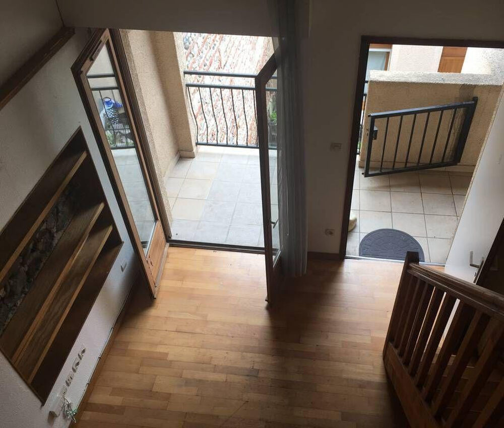 Location Appartement Superbe studio 27m² rue de la Colombette Toulouse