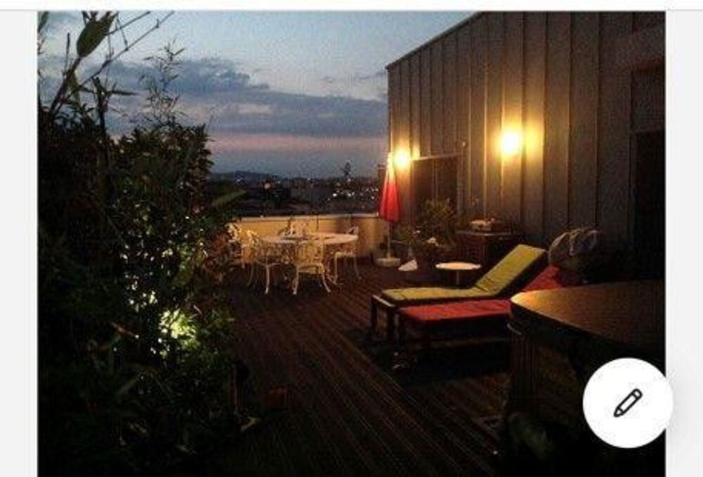 Location Appartement T2 rooftop avec jacuzzi extérieur vue imprenable Lyon 8