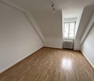  Appartement à louer 2 pièces 38 m²