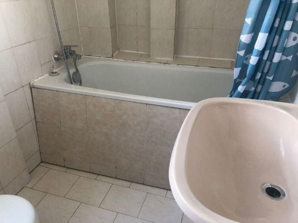 Location Appartement Studio lumineux et calme de 20 m2 Guy Môquet Paris 18