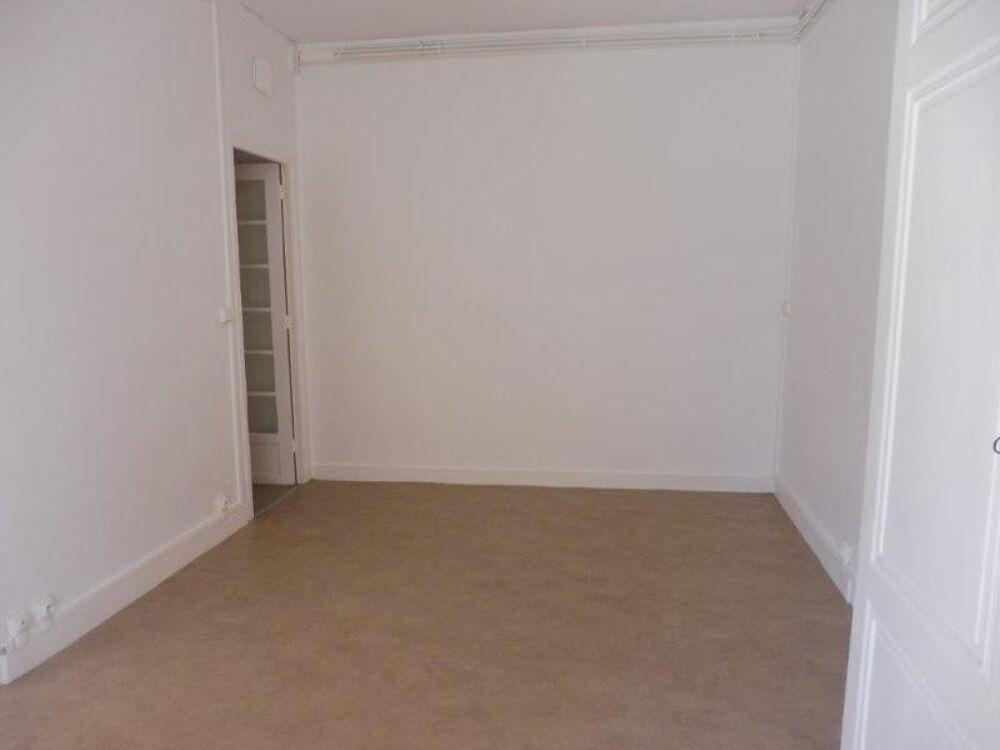 Location Appartement 2 pièces à VILLEURBANNE Villeurbanne