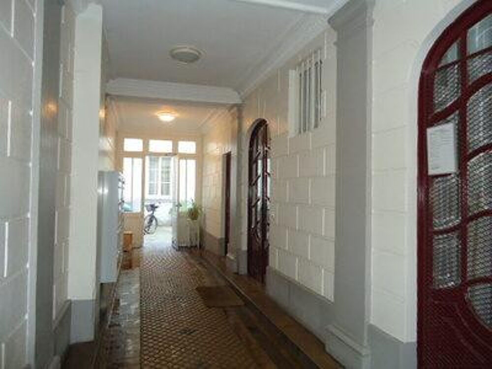Location Appartement 2 pièces à louer Paris Porte de la Chapelle Paris 18