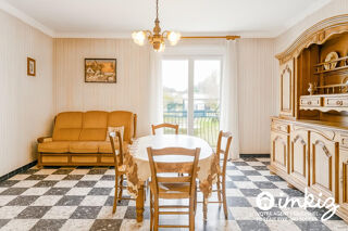  Maison � vendre 5 pi�ces 216 m�