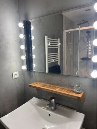  Appartement à louer 1 pièce 72 m²