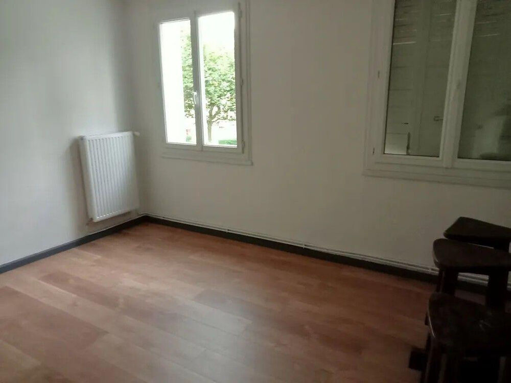 Location Appartement 2P 39m² entièrement rénové à Montplaisir Saint-Étienne