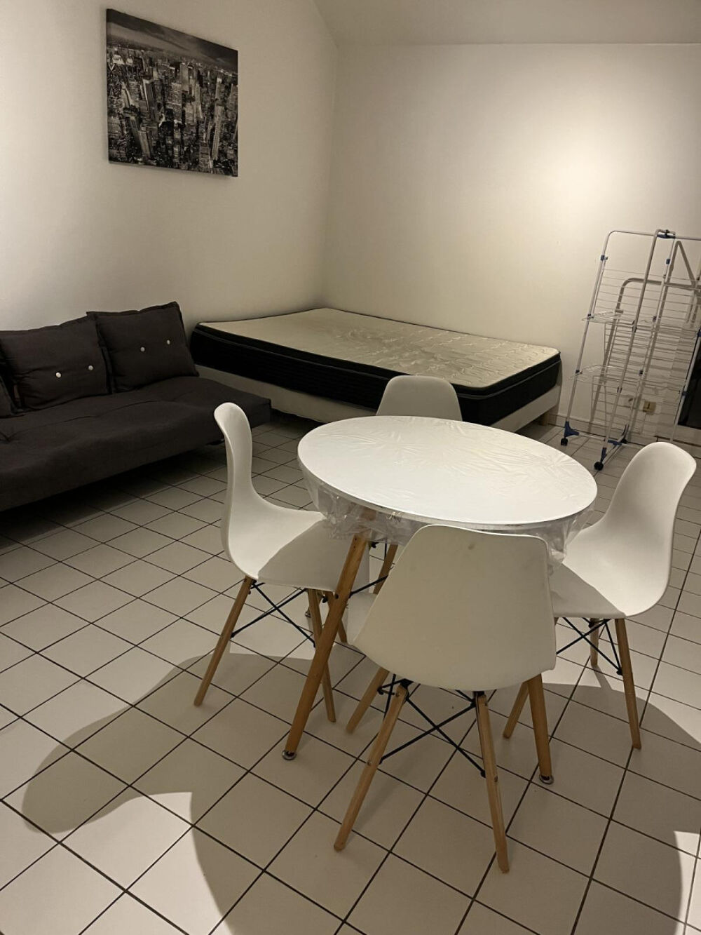 Location Appartement Studio meublé dans résidence privée Orléans