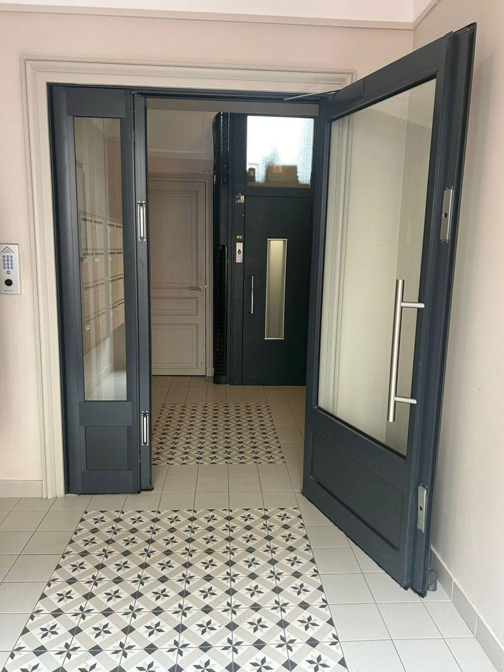 Location Appartement Charmant studio 23m² entièrement rénové à Asnières Asnières-sur-seine