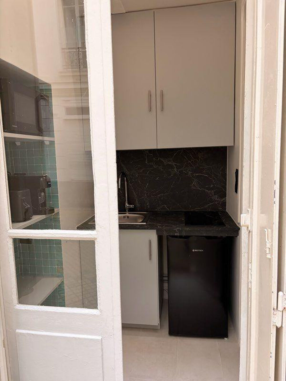 Location Appartement Studio 17 m2 Porte Maillot Neuilly-sur-seine