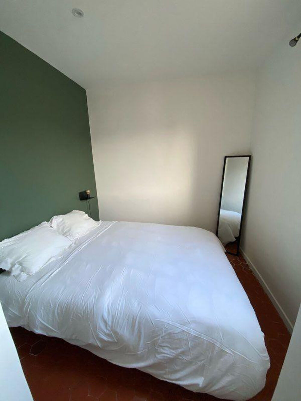 Location Appartement Beau T2 meublé 27m² rénové bd Longchamp Marseille 1
