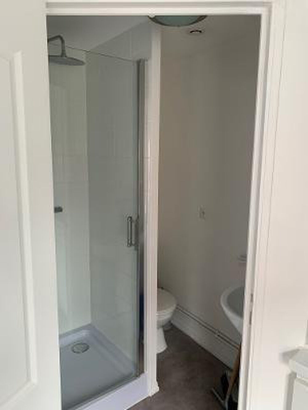 Location Appartement Studio meublé étudiant(e) Hellemmes 200m métro Lille
