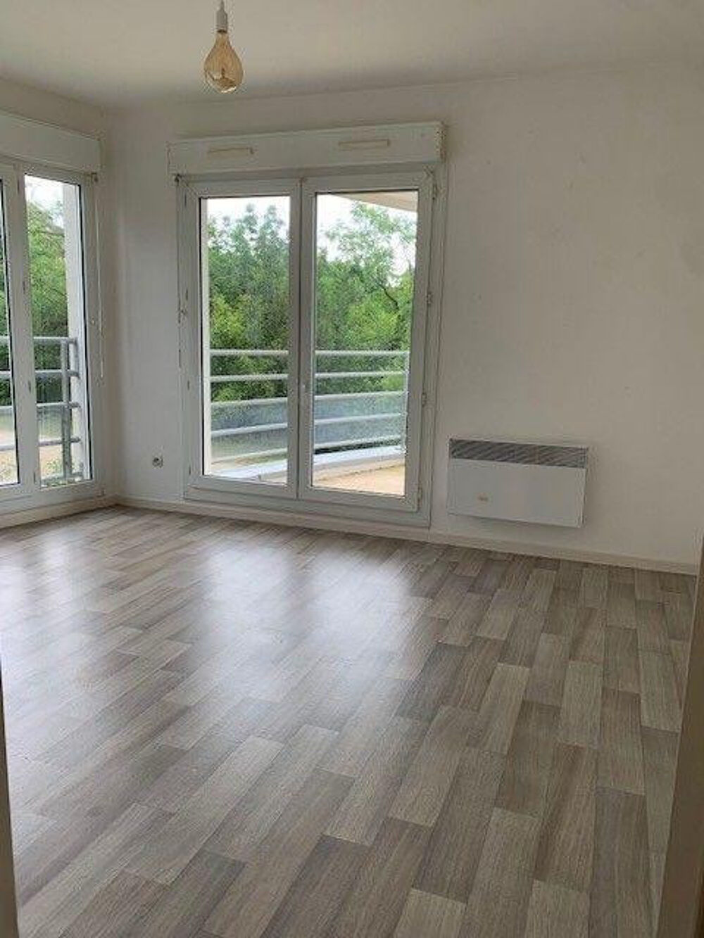 Location Appartement Appartement avec balcon + parking Nancy