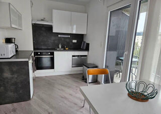  Appartement à louer 2 pièces 44 m²