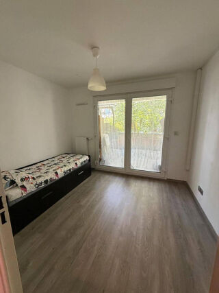  Appartement à louer 3 pièces 67 m²