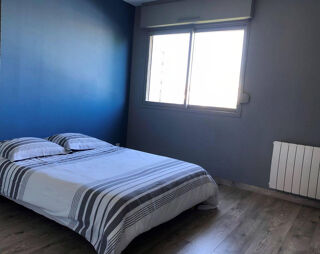  Appartement à louer 3 pièces 79 m²