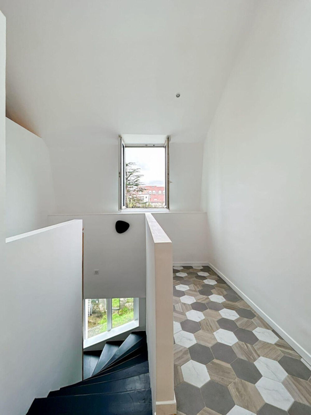 Location Appartement Magnifique 5P 30m² en duplex refait à neuf Mantes-la-jolie