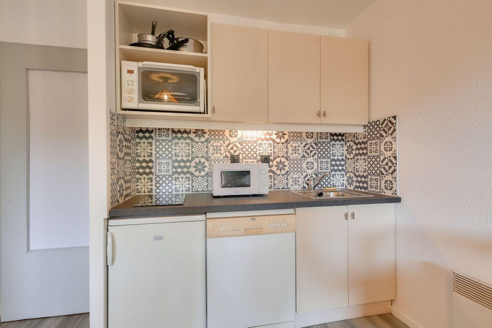 Location Appartement Beau Studio à louer à Valescure Saint-raphaël