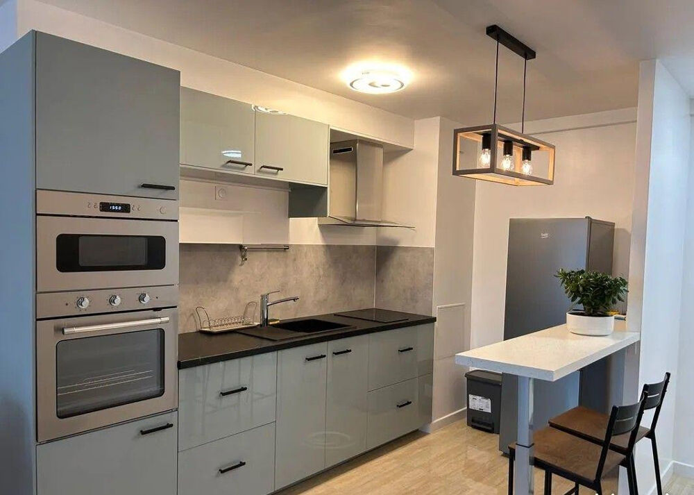 Location Appartement Beau 2P meublé design 44m² Oberkampf pour 6 mois Paris 11