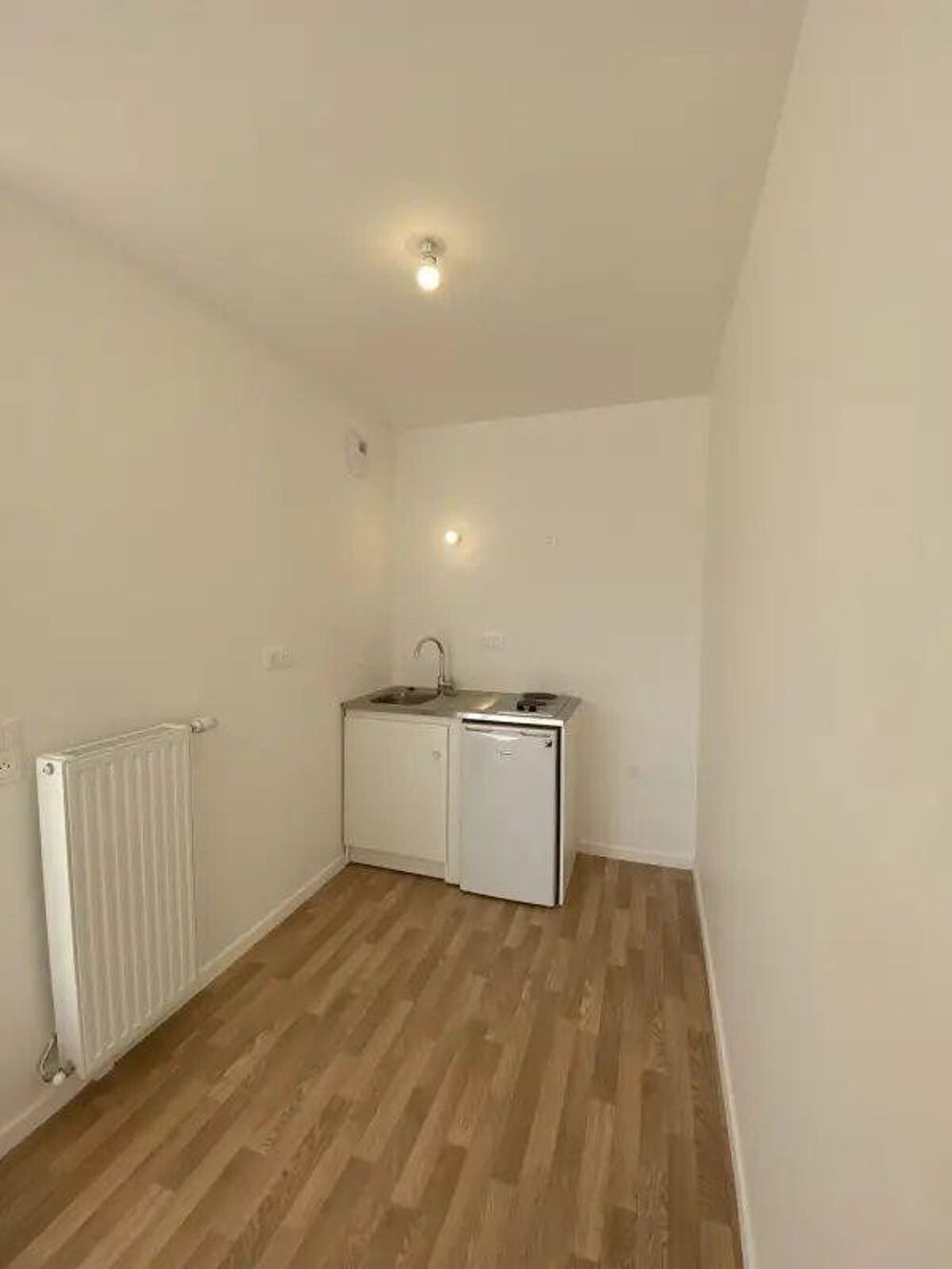Location Appartement Charmant 2 pièces, résidence sécurisée Saint-denis