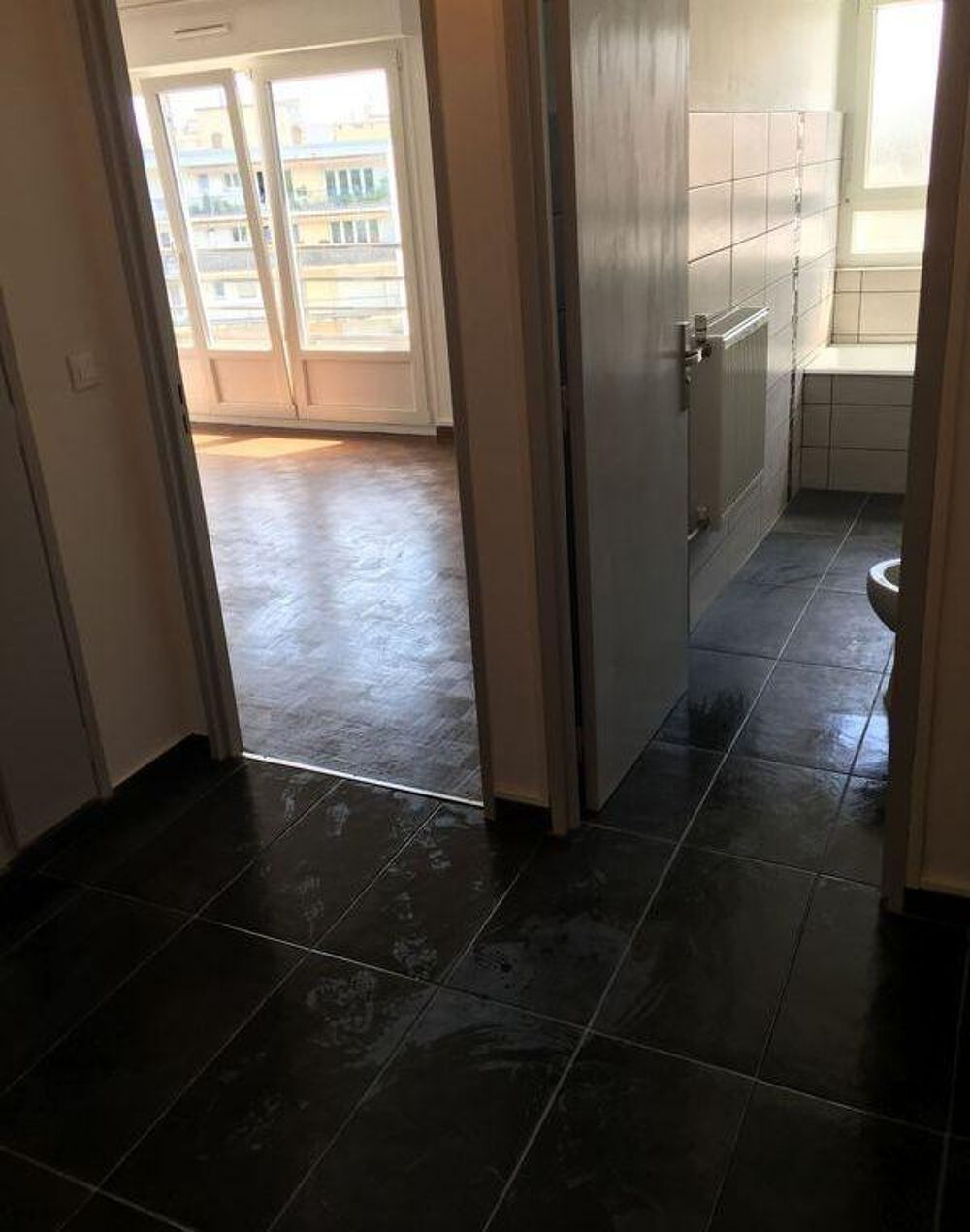 Location Appartement Beau studio 31m² Sablon, Gare rénové Metz