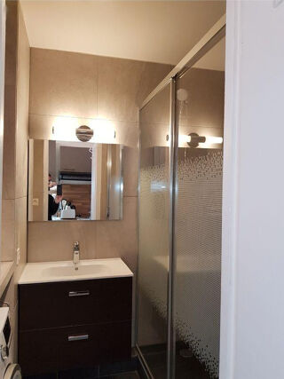  Appartement � louer 1 pi�ce 25 m� Collonges-sous-sal�ve