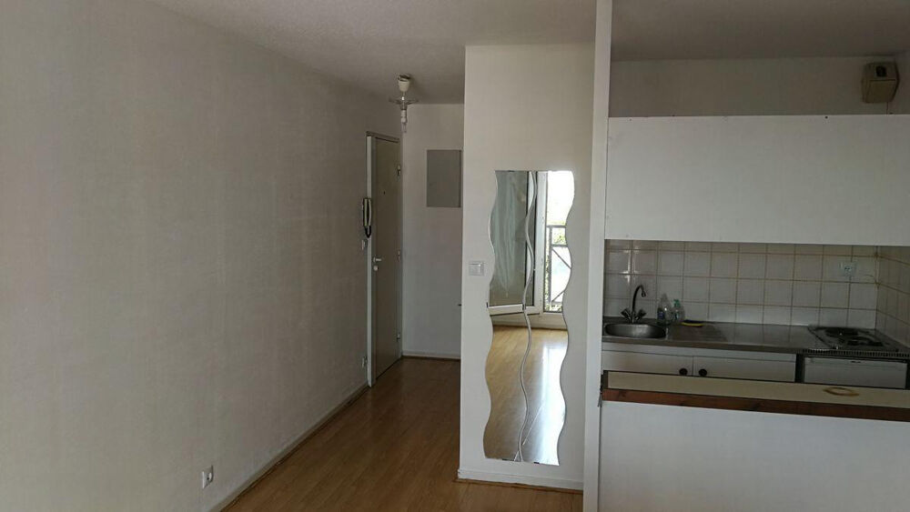 Location Appartement Studio étudiant proche Victoire Bordeaux