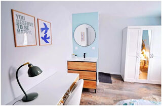  Appartement à louer 1 pièce 50 m²
