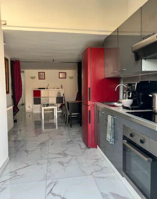  Appartement à louer 3 pièces 70 m²